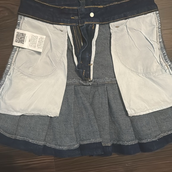 Mini skirt (petite) - Picture 3 of 4